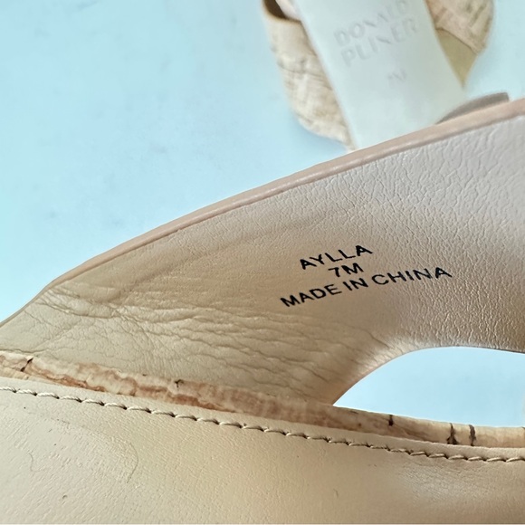 NEW Donald Pliner Aylla Cork Heeled Women's Sandals, Sz7M - Picture 14 of 14